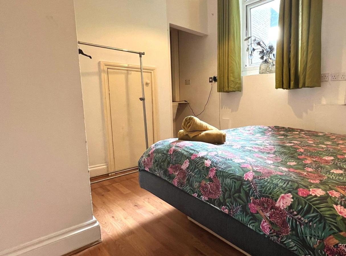 Aldgate Rooms London Eksteriør billede
